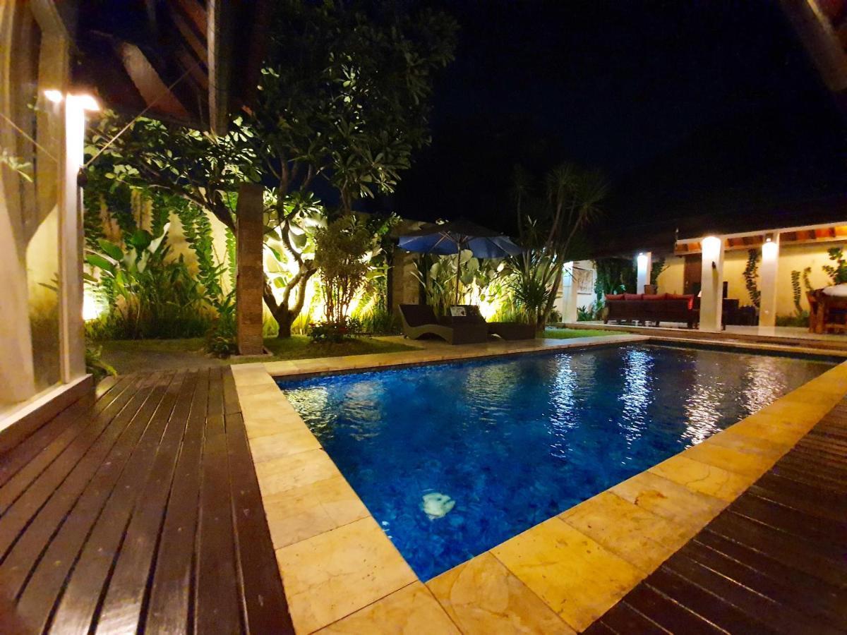 Davenny Seminyak (Bali)